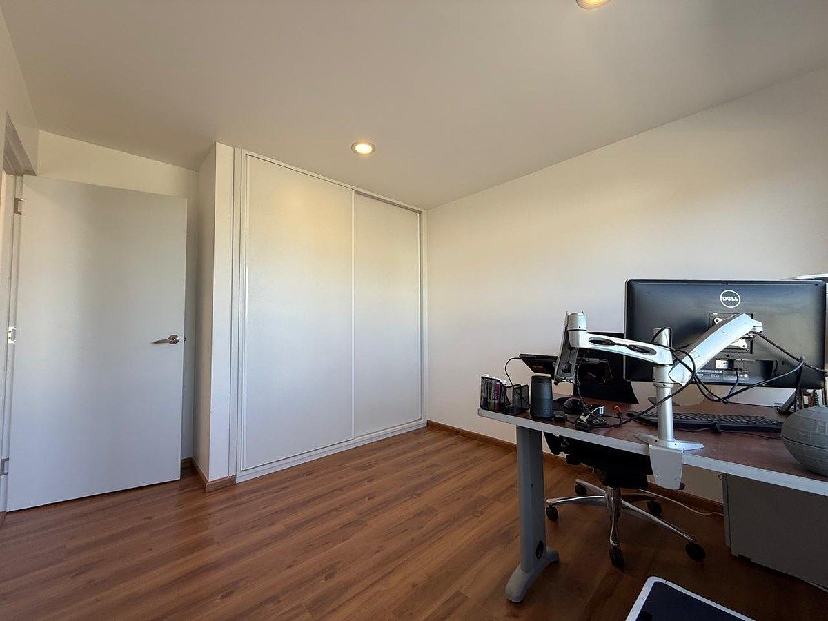 26 de 32: Recámara secundaria 2