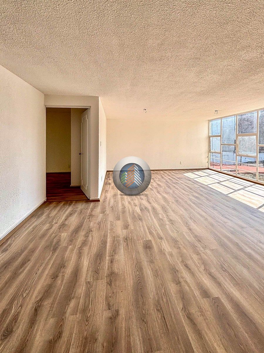 1 de 27: ESTANCIA CON LUZ NATURAL