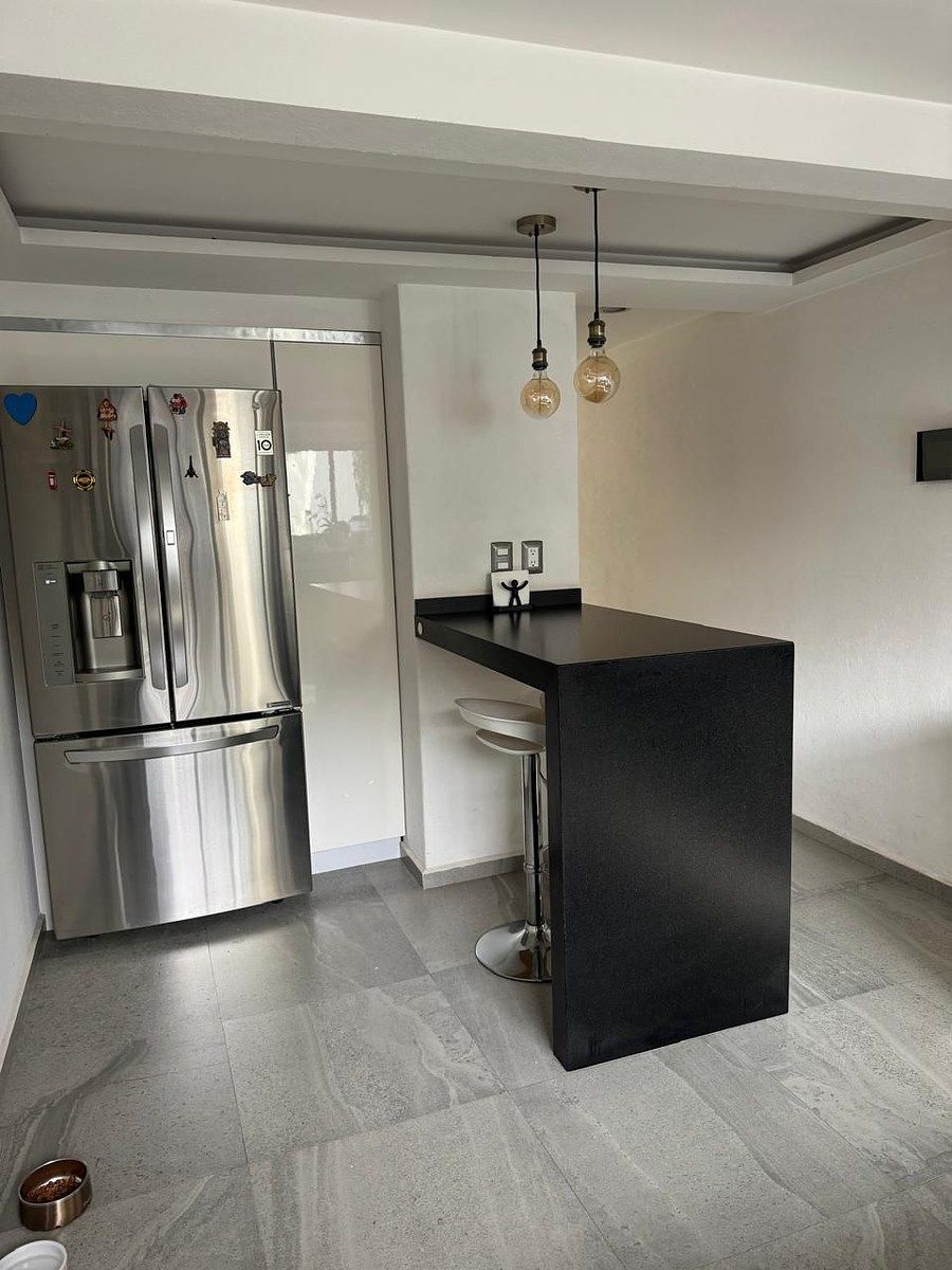 12 de 25: Barra desayunadora