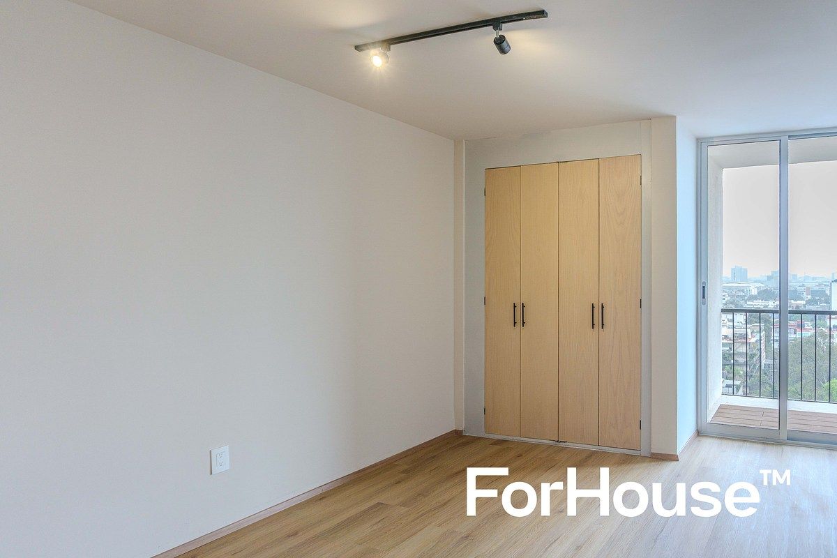 24 of 29: Segunda recámara