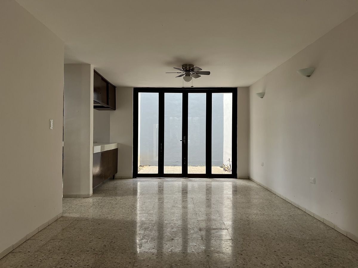 12 de 35: Espacio comedor