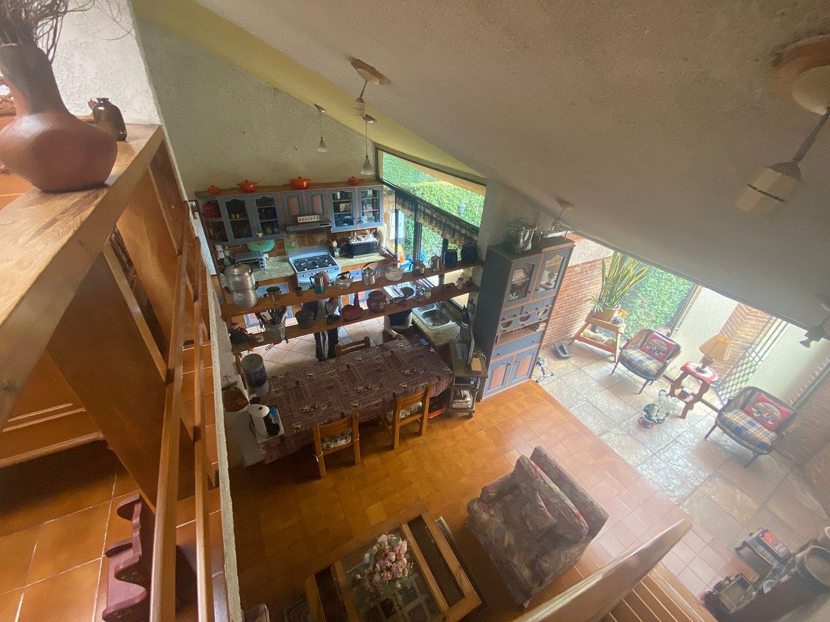 8 de 24: Vista desde el estudio o family