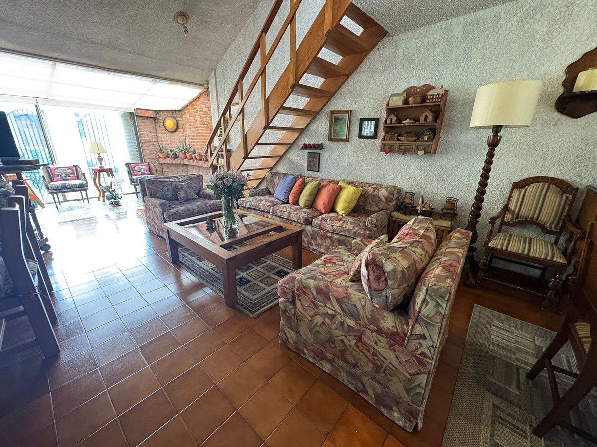 7 de 24: Área social