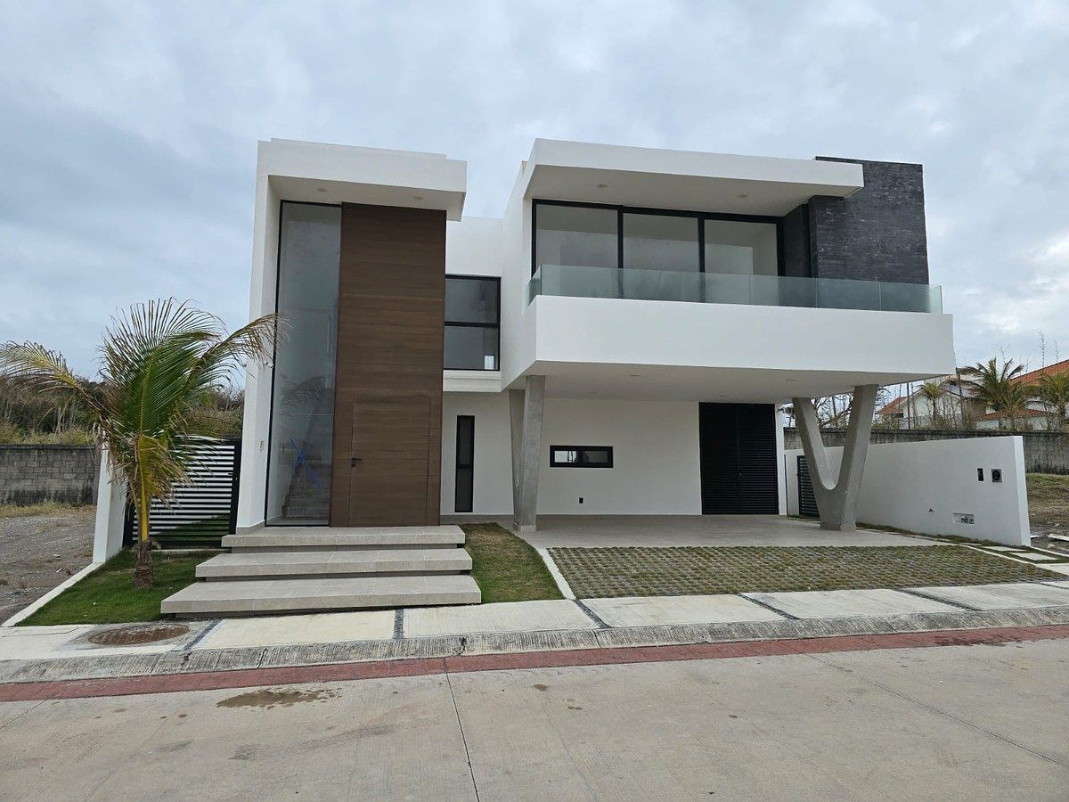 Casa en venta fraccionamiento las olas, Riviera veracruzana