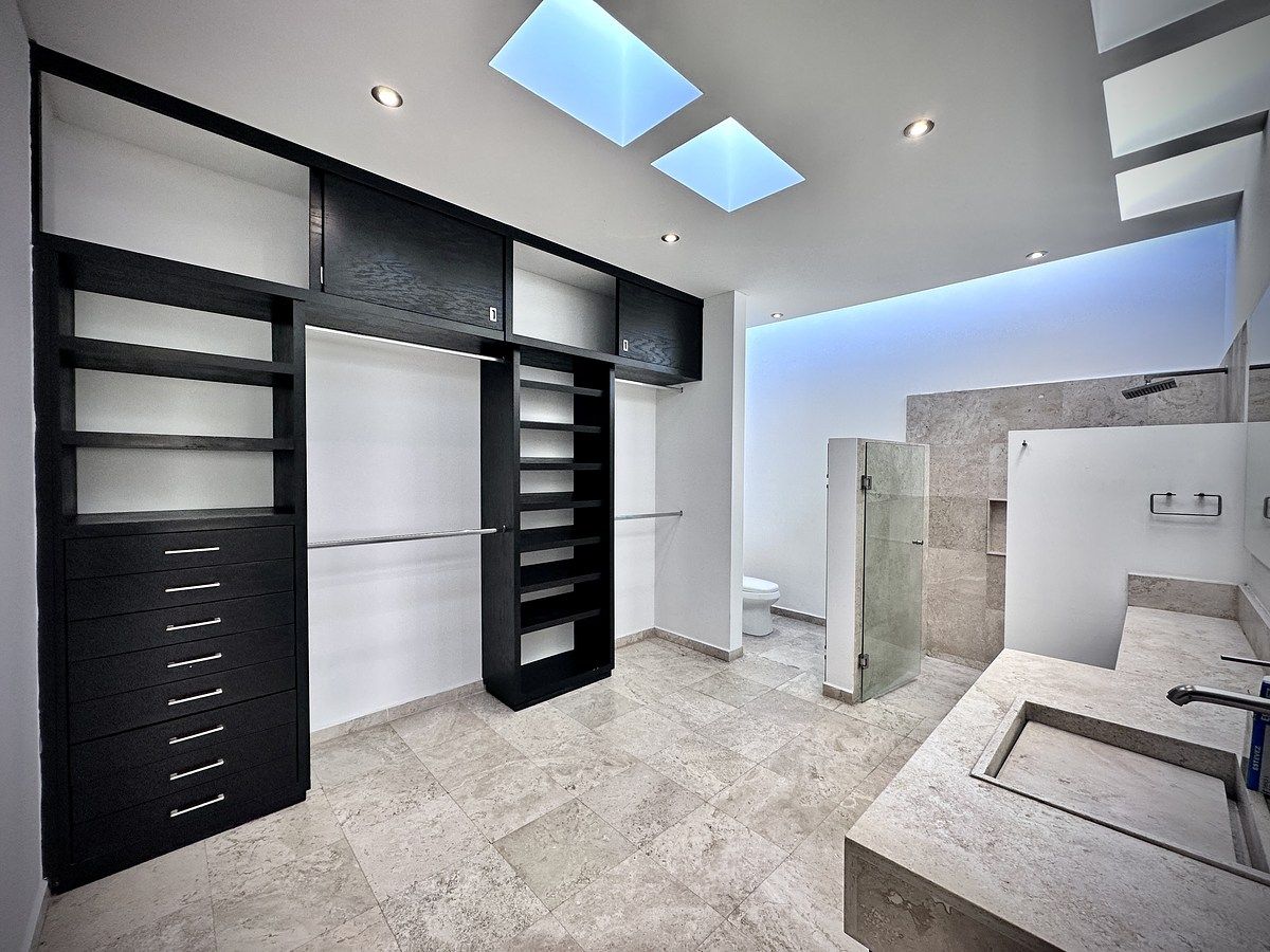 10 de 19: Baño secundario