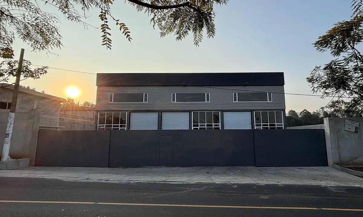 Bodega Industrial en Venta cerca de Mayan Golf | Villa Nueva, Zona 4 | 1,468 m², foto 1 de 9
