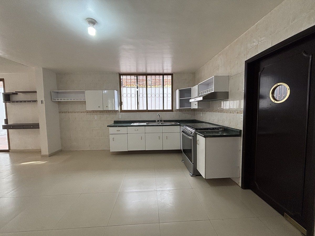 33 de 47: Cocina integral