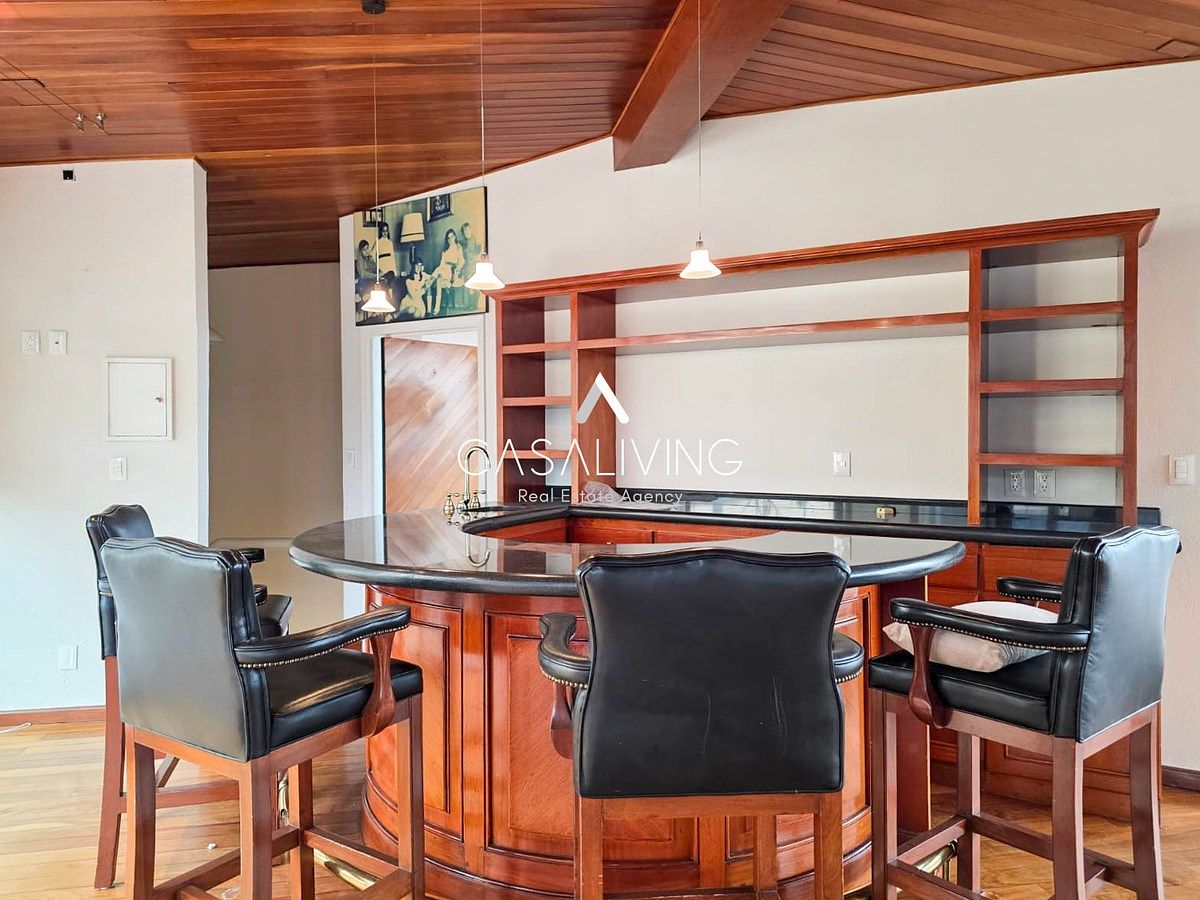 2 de 19: Terraza techada