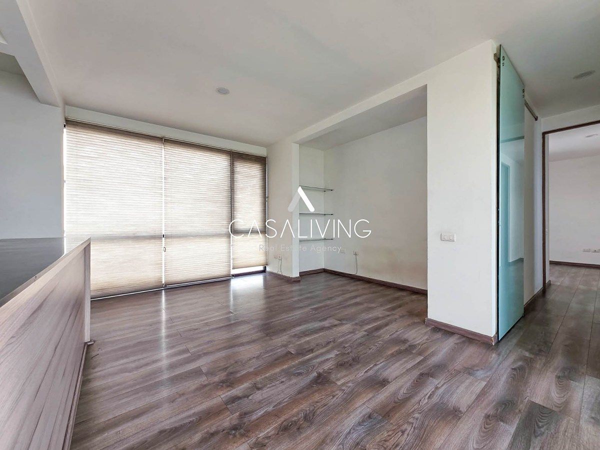 1 de 19: Sala comedor