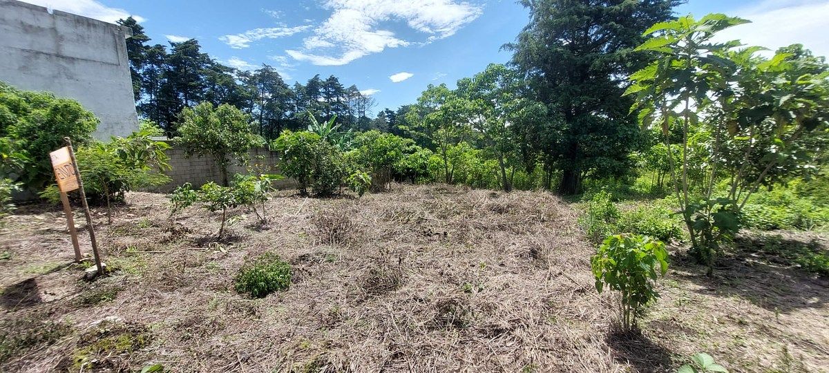 Terreno en venta ubicado en Condominio Vistas de Versalles - Miniatura 3