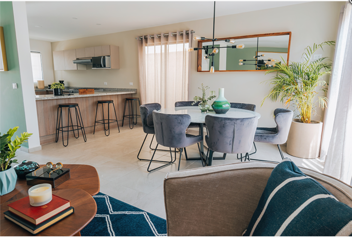 4 of 6: Comedor (fotografía de promoción de casa prototipo).