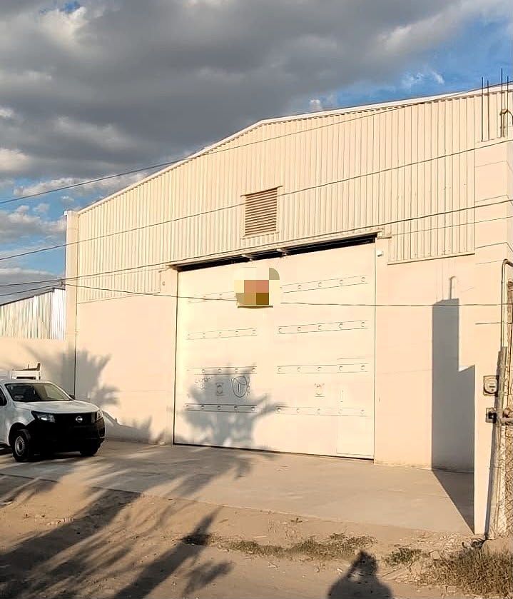 NOVA BODEGA COMERCIAL PARA ALUGUEL, foto 1 de 9