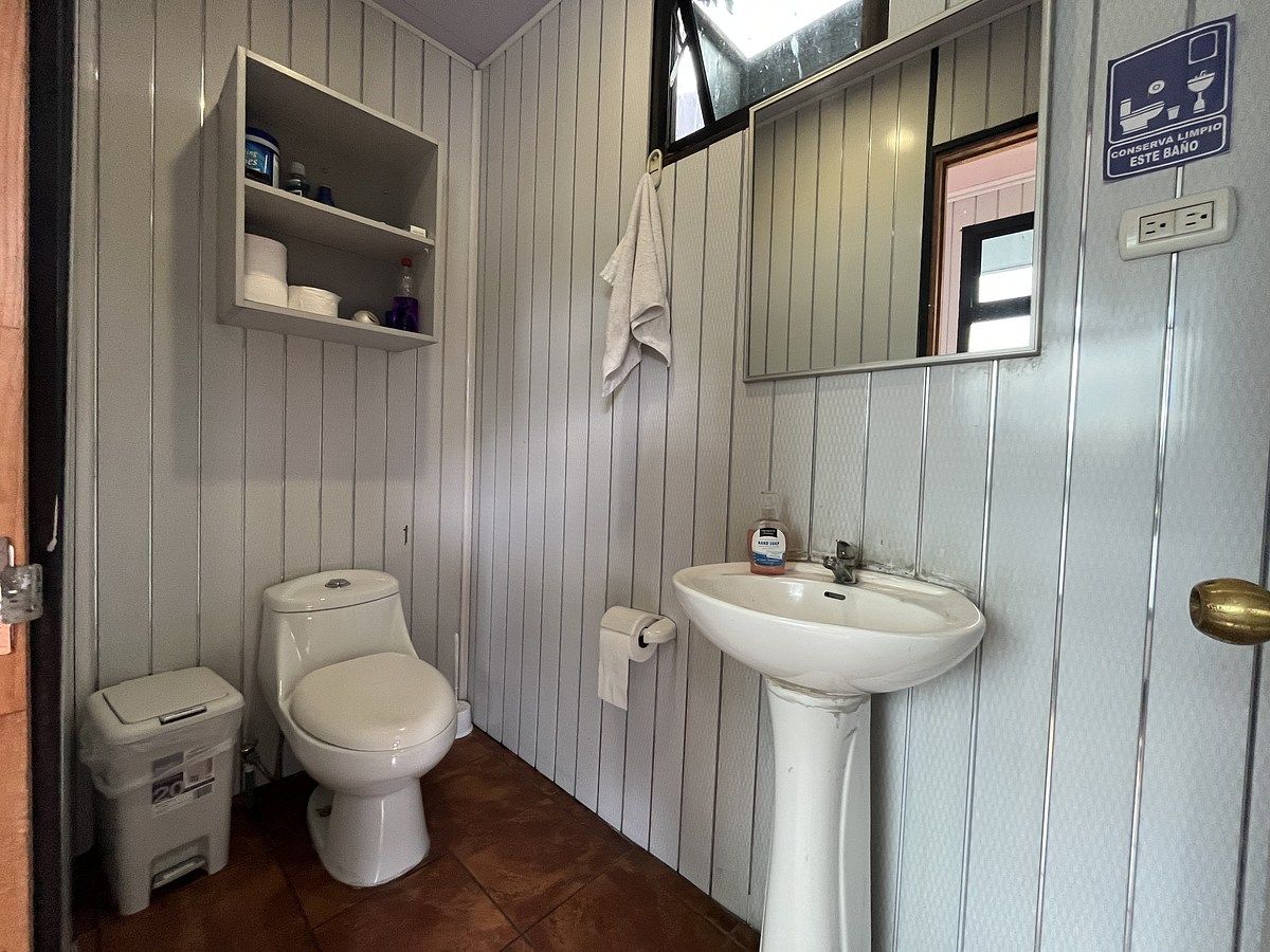 12 de 18: Baño arriba