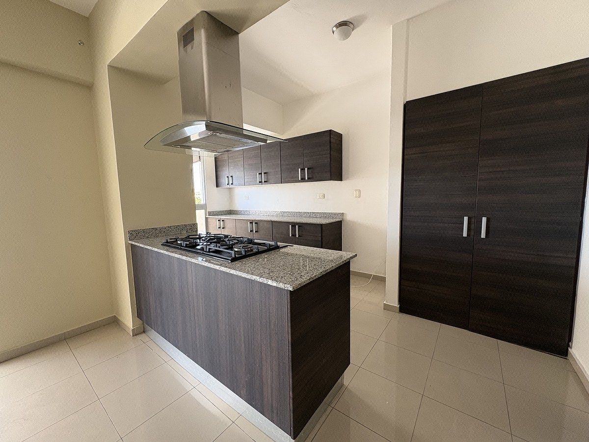 Apartamento en La Julia, Santo Domingo Centro (Distrito Nacional), foto 3 de 15