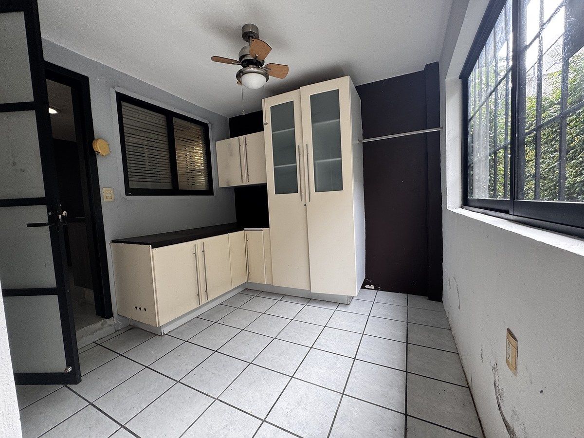 33 de 39: Área de blancos