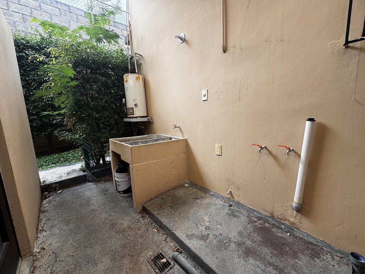 34 de 39: Área de servicio