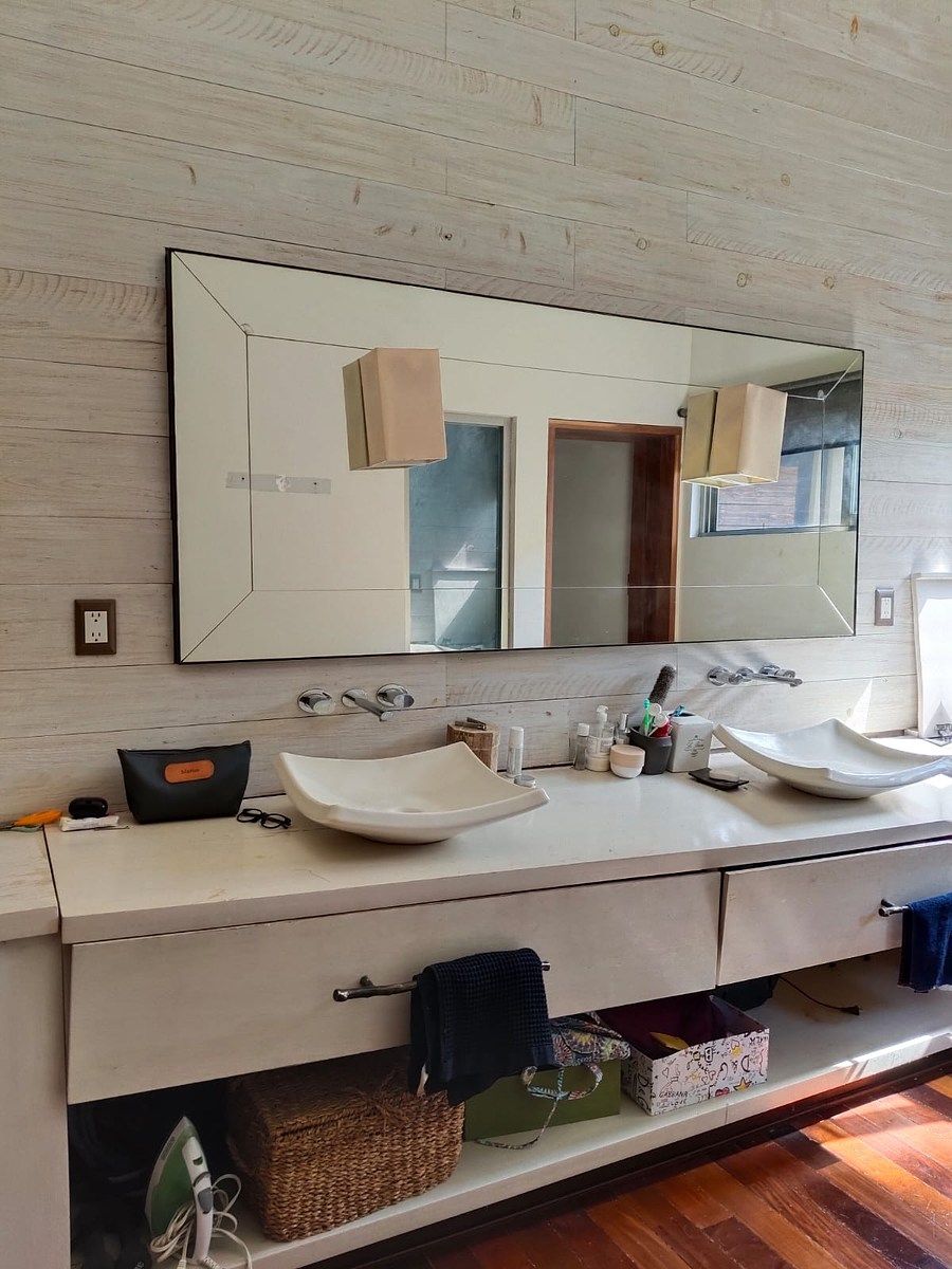 13 de 26: Tocador de la recámara principal.