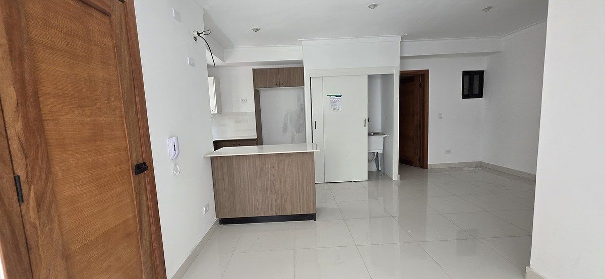 Apartamentos en Venta Ensanche Serrallés, Santo Domingo