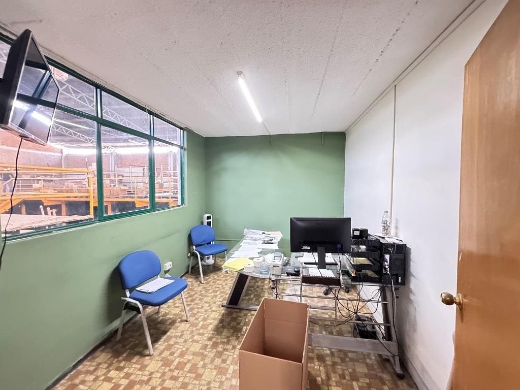 Commercial Storage Unit in Gremial, Aguascalientes, photo 7 of 15