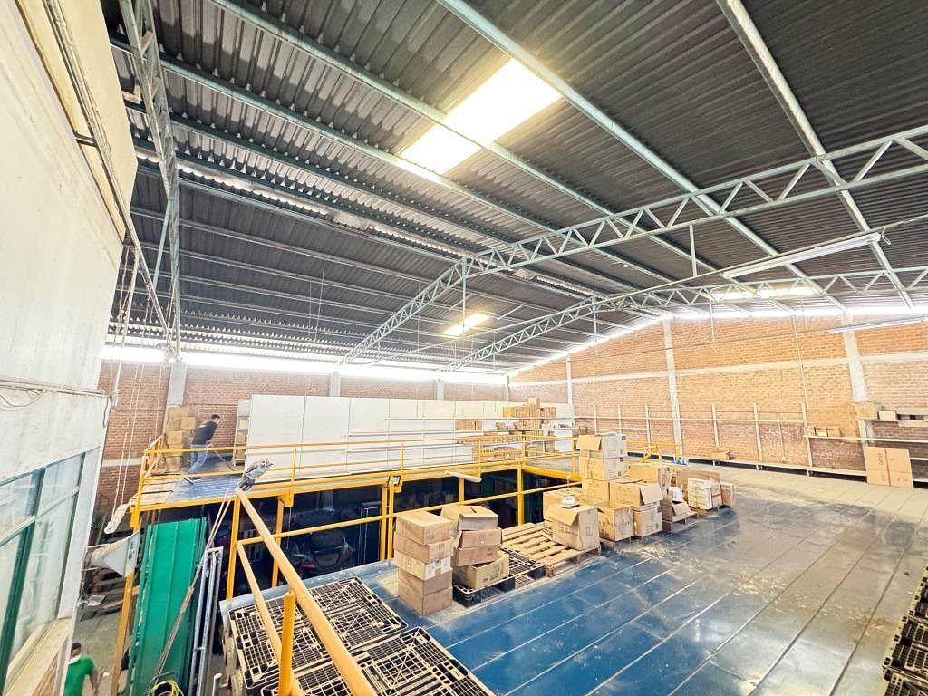 Commercial Storage Unit in Gremial, Aguascalientes, photo 12 of 15