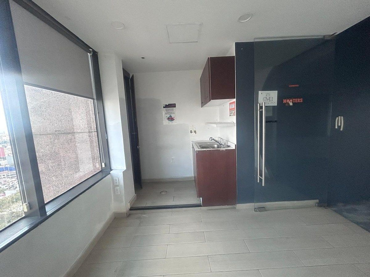Sala Comercial em Del Valle Centro, Benito Juárez, foto 10 de 14