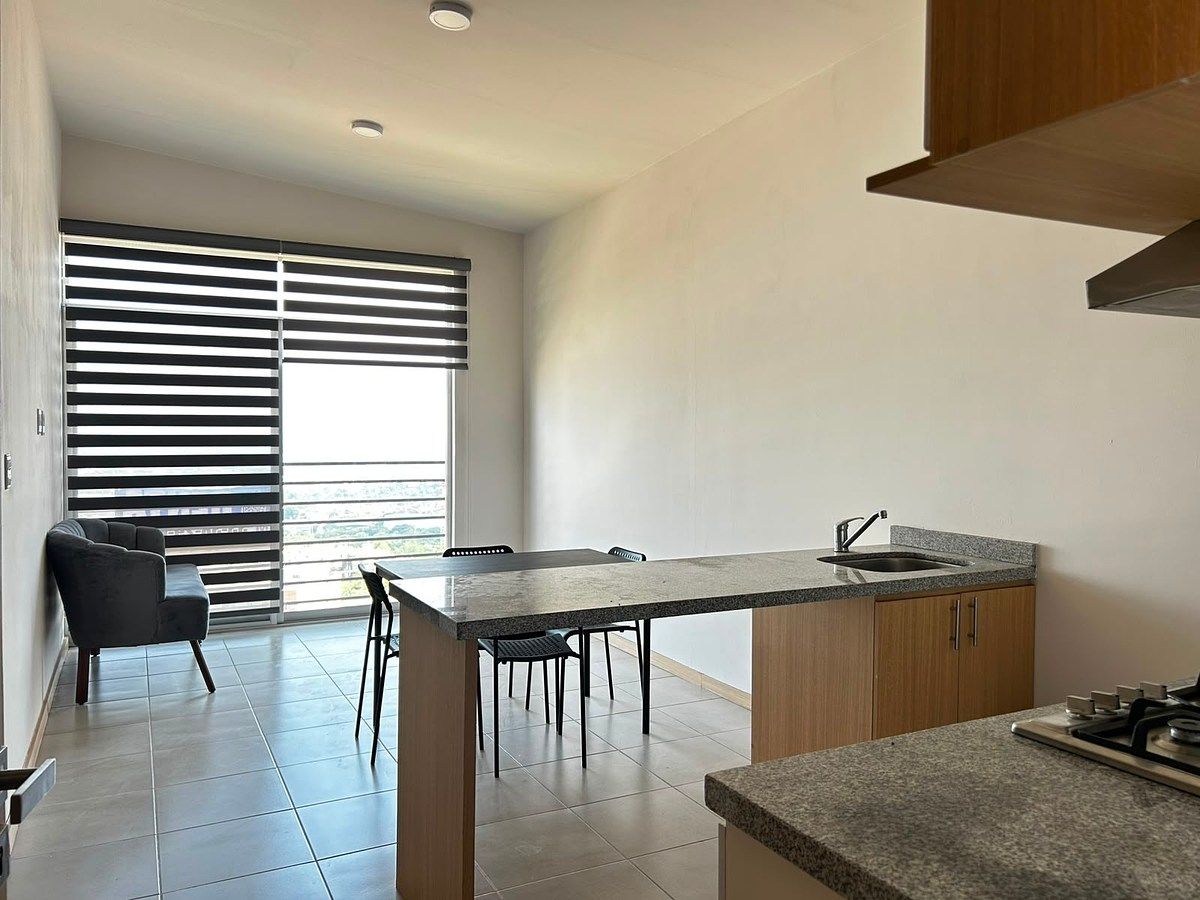 Apartment for rent, photo 1 of 19