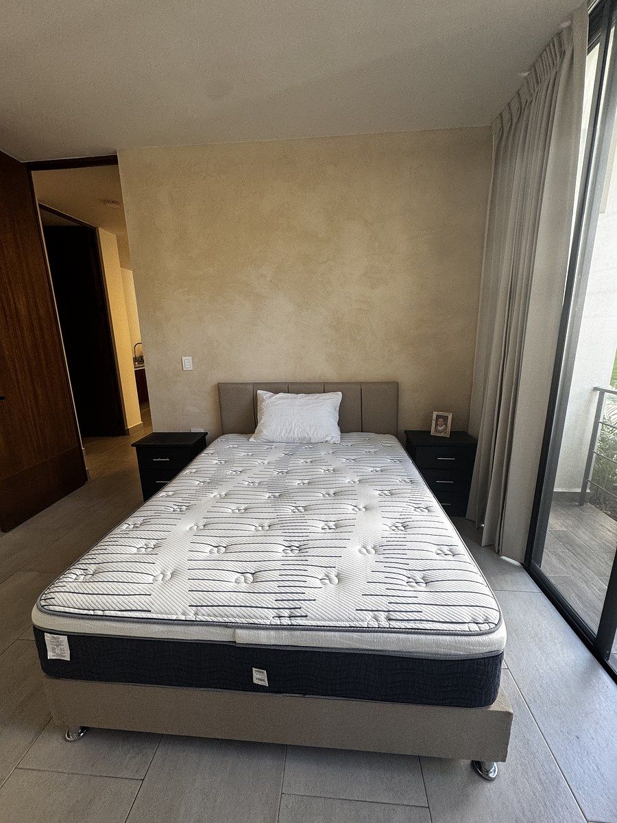 5 de 16: recamara Queen