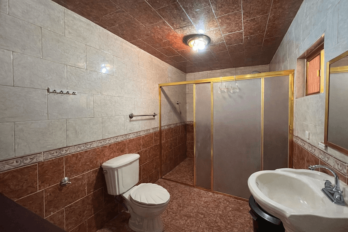 12 of 31: U.R.2. Casa