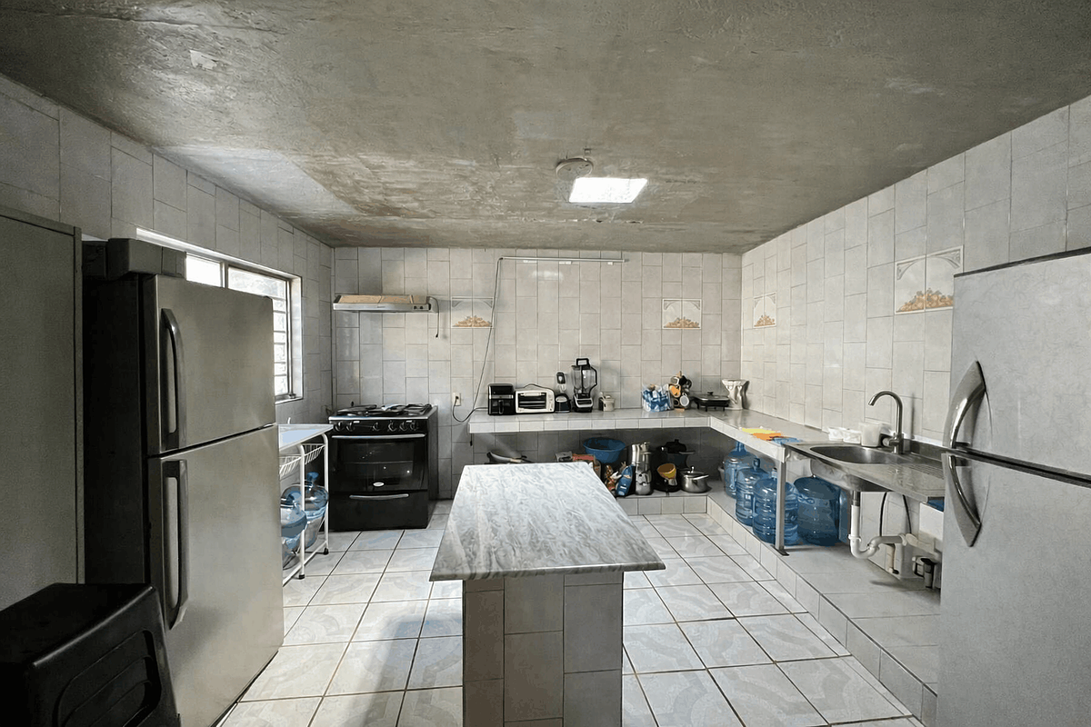 15 of 31: U.R.2. Casa