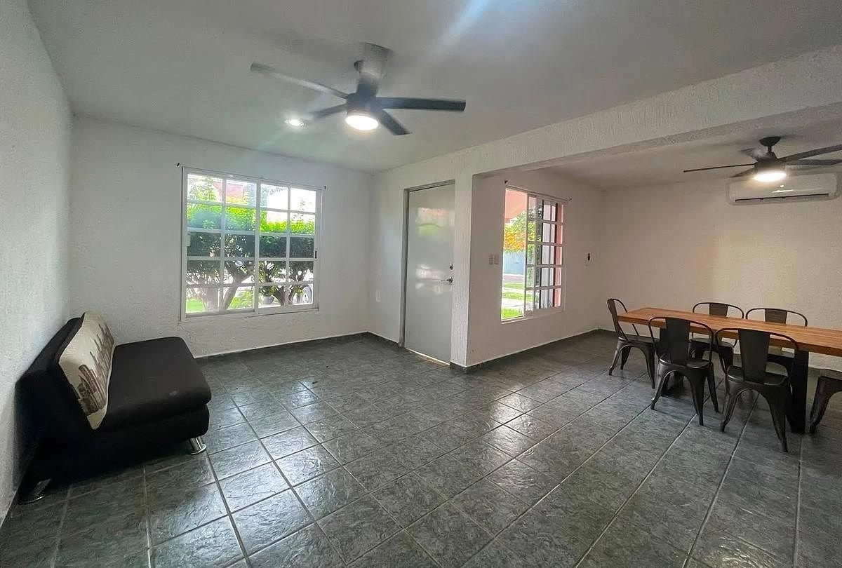 House in Privada Chuburna de Hidalgo, Mérida, photo 2 of 18