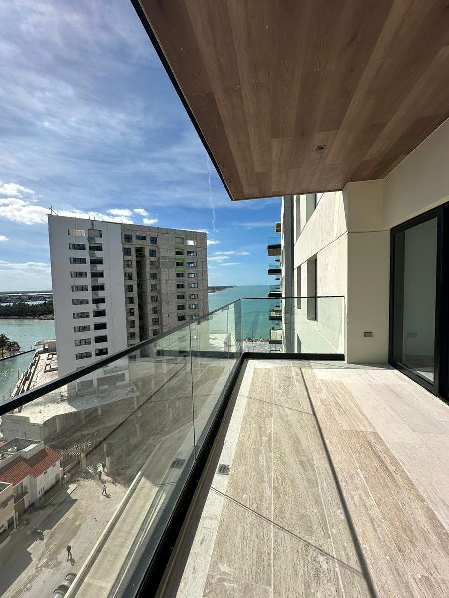 3 de 19: Vista de terraza departamento