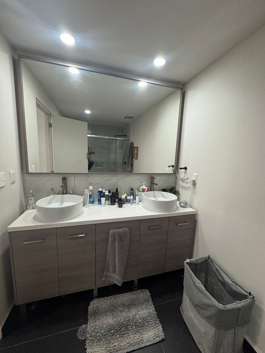 12 of 22: BAÑO PRINCIPAL