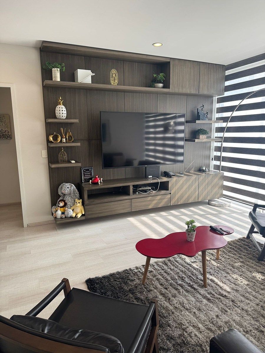 14 of 22: MUEBLE TV EMPOTRADO