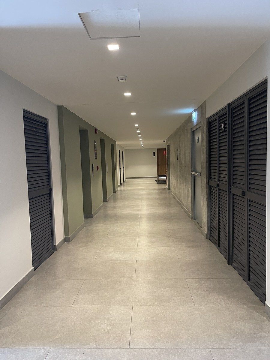 14 de 34: Pasillo piso 7