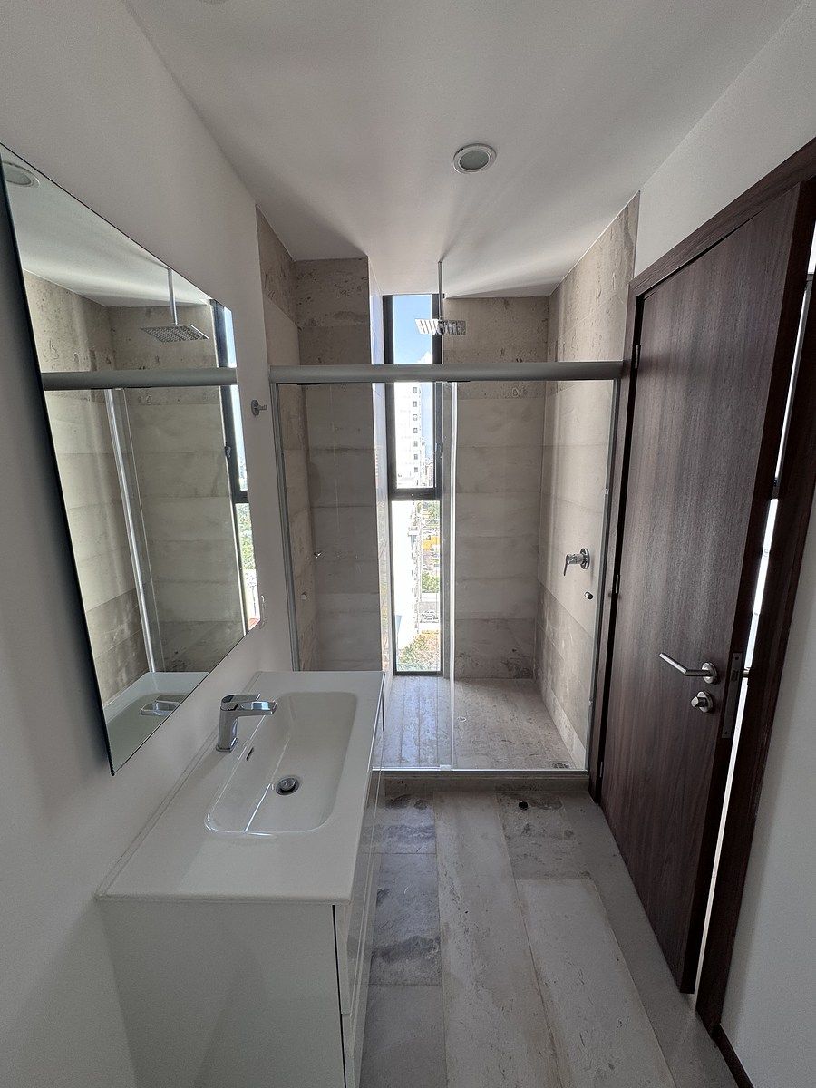 21 de 22: baño completo