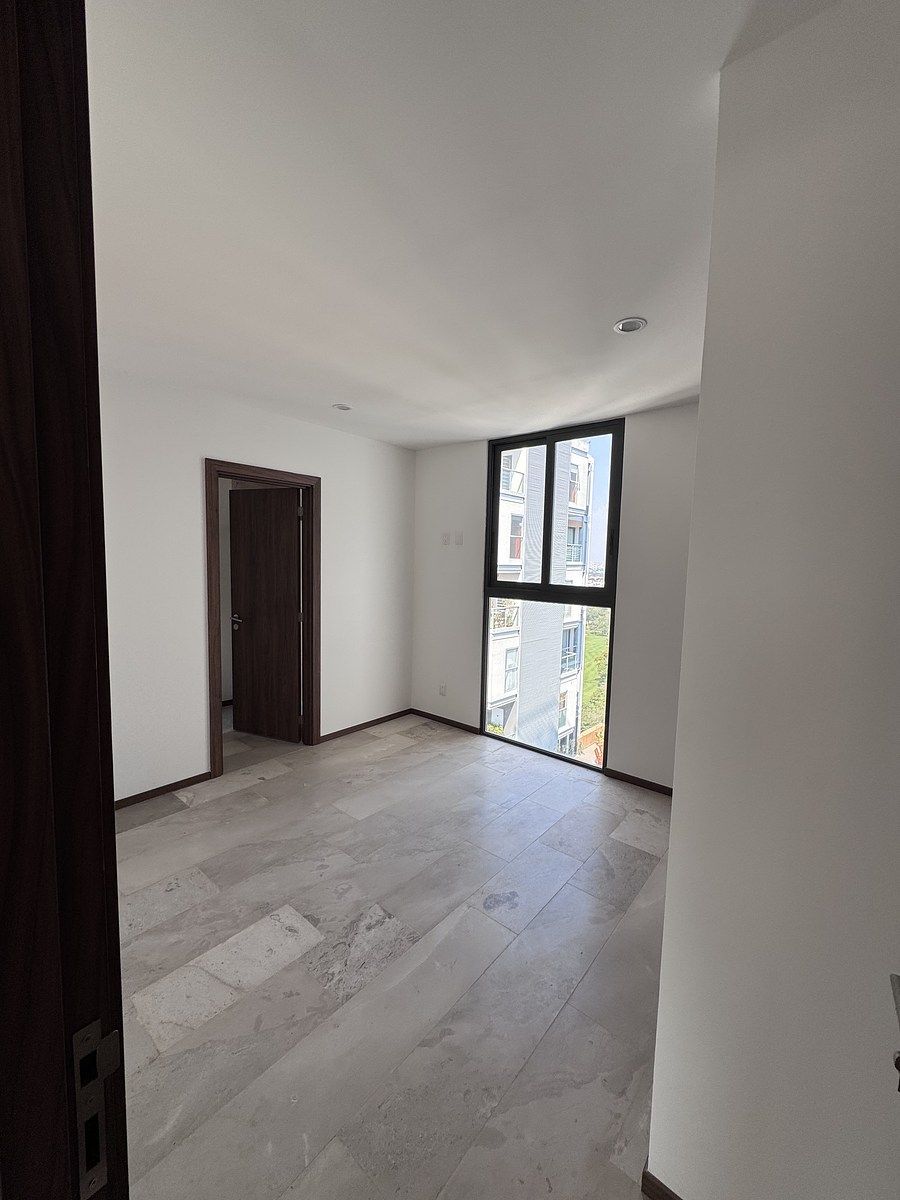 16 de 22: hab. secundaria