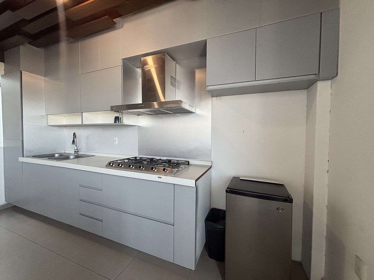 2 de 16: Cocina equipada