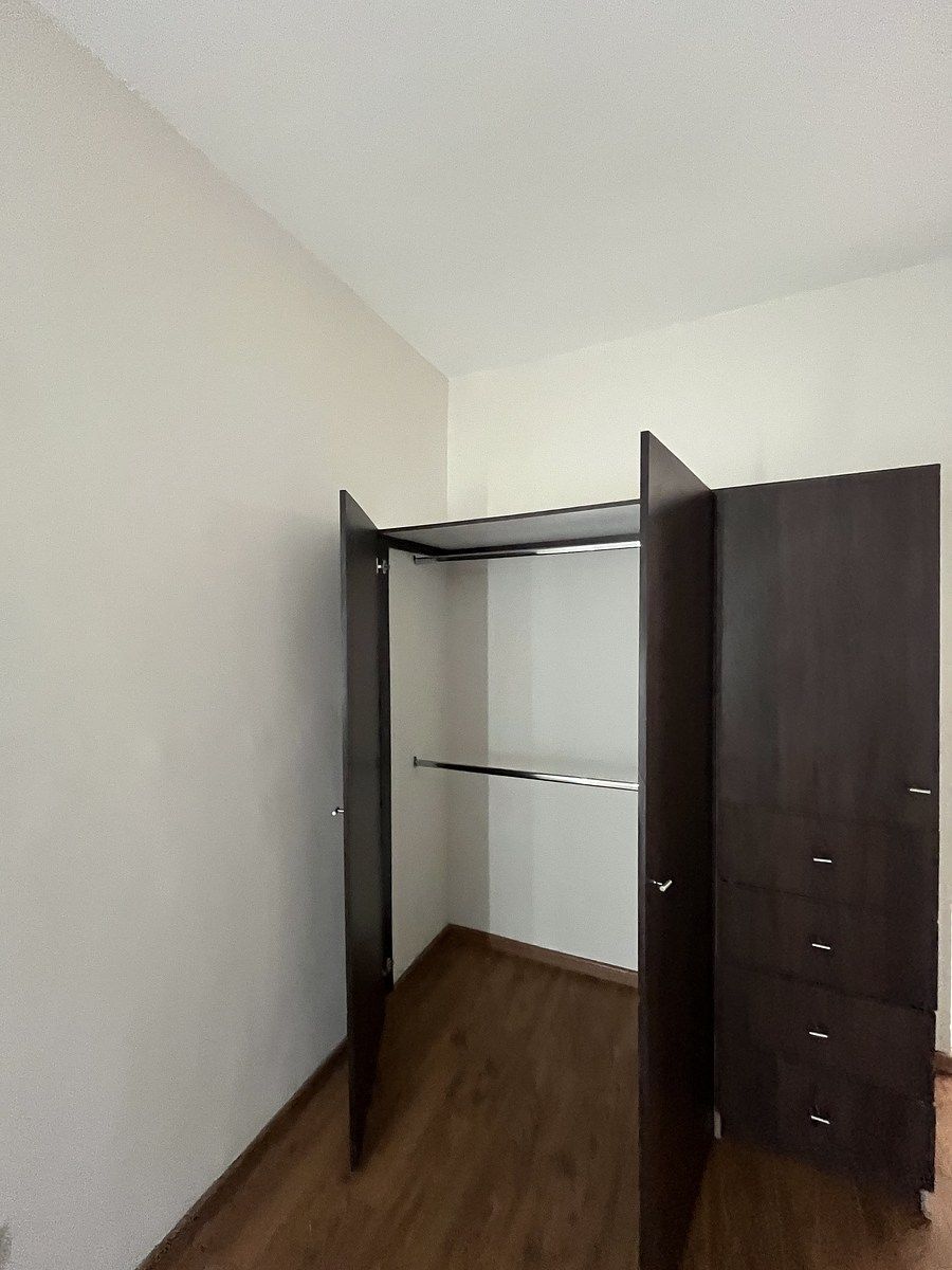 9 de 21: closet 2da recamara