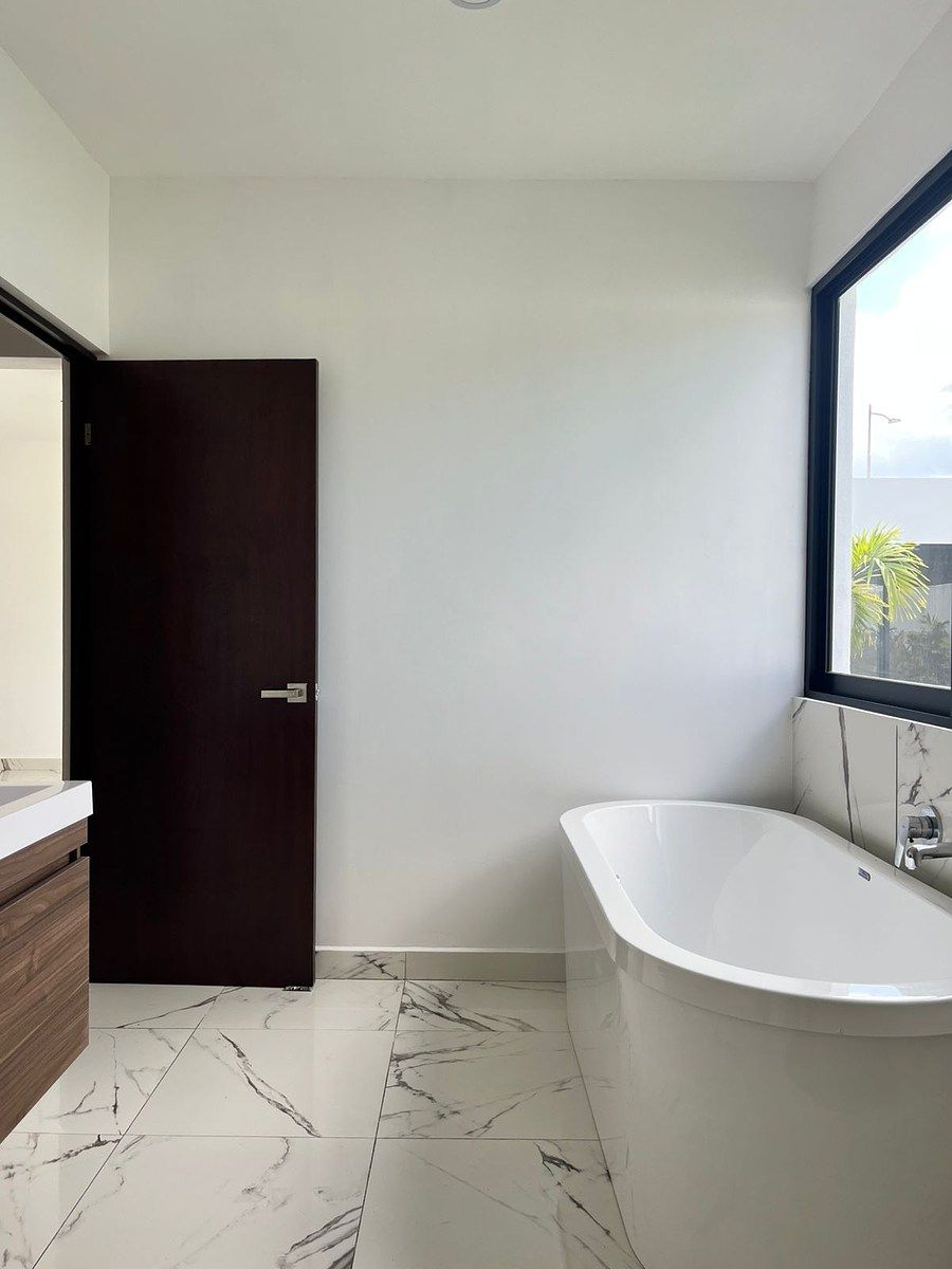 29 de 37: Baño principal