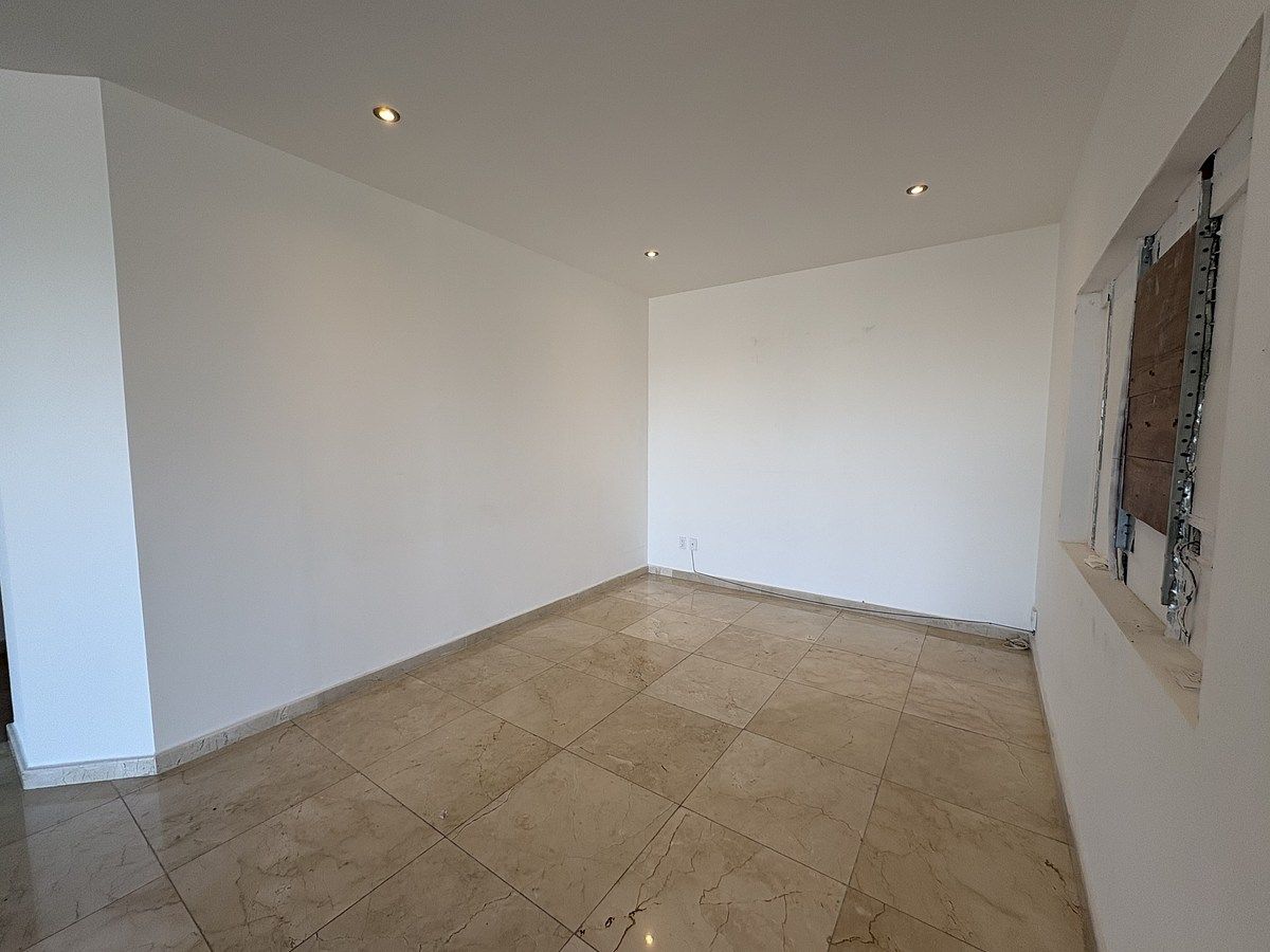 14 de 42: Family room