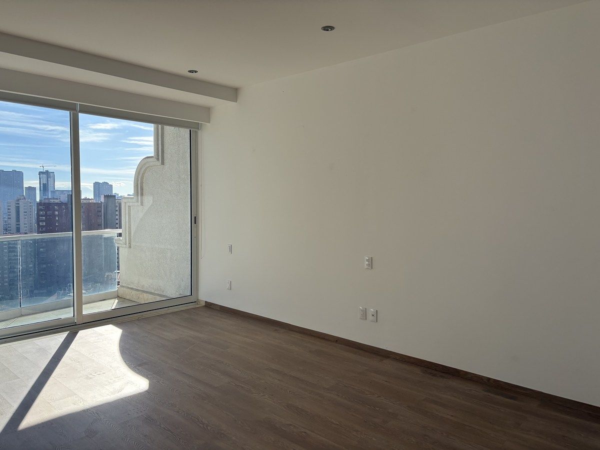 15 de 42: Recamara dos