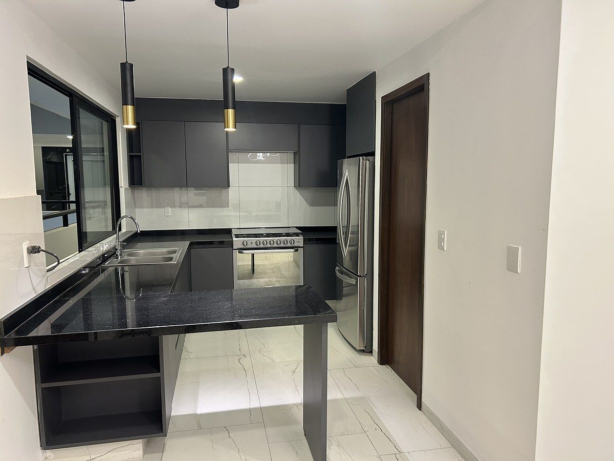 11 of 22: Cocina integral