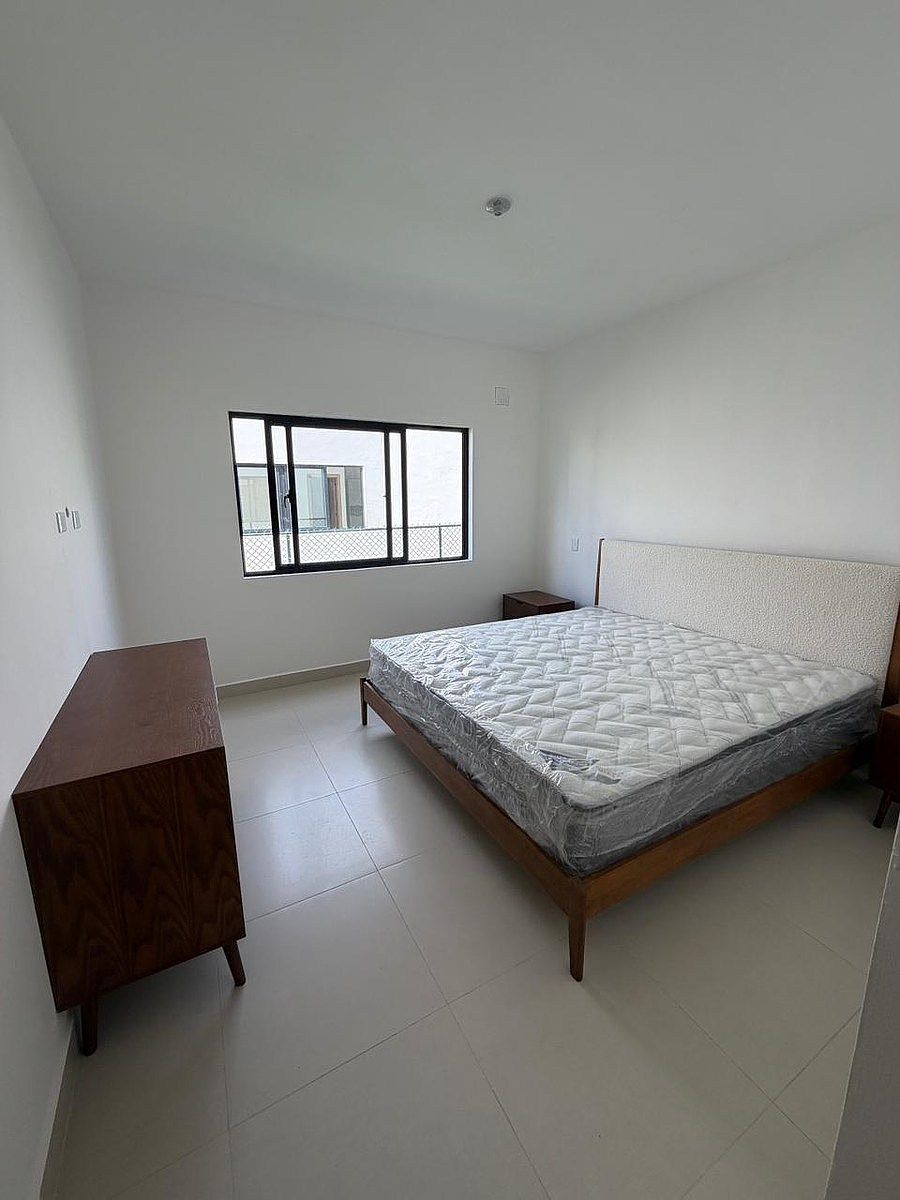 11 de 19: Casa modelo