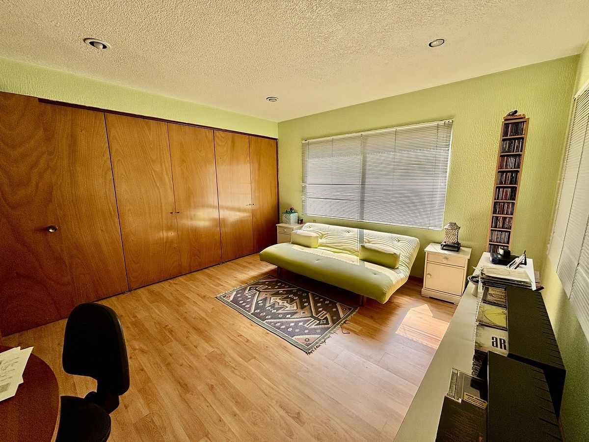 18 of 42: recámara secundaria 1