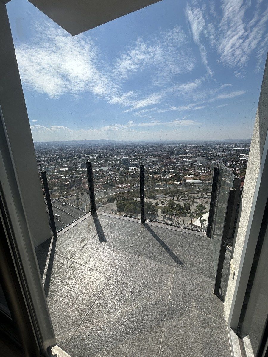 16 de 19: Balcón con vistas