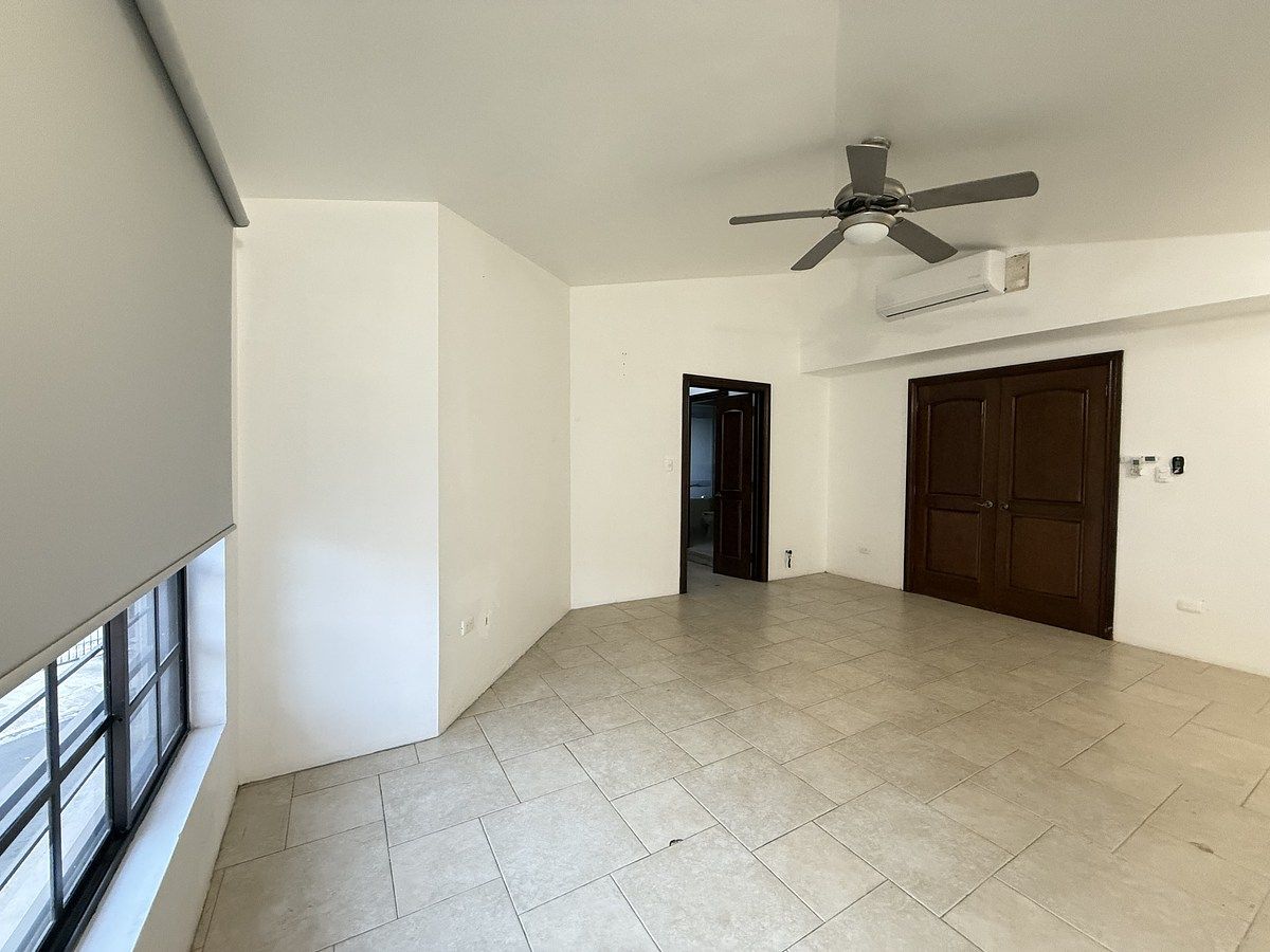 10 de 19: RECAMARA PRINCIPAL