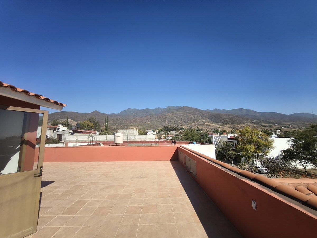 30 de 39: Vistas desde terraza en techado