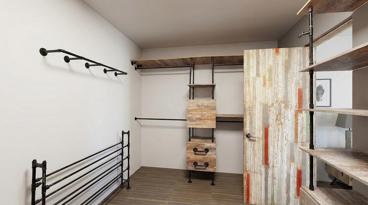 21 de 32: CLOSET RECAMARA PRINCIPAL