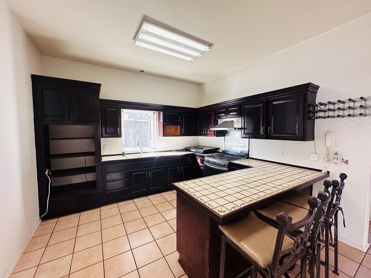 16 de 49: Cocina con azulejos