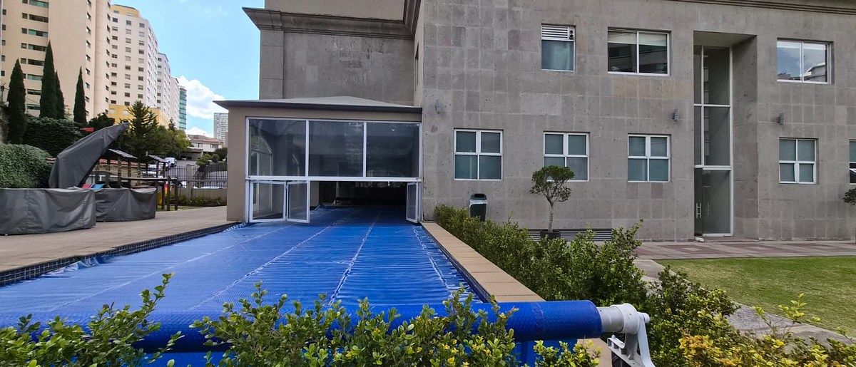 28 de 29: Piscina al aire libre